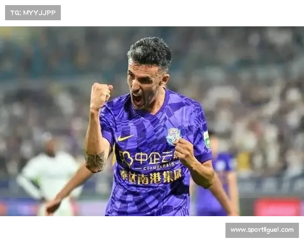 十人作战难挽败局，武汉三镇遭新鹏城逆转保级形势愈发严峻